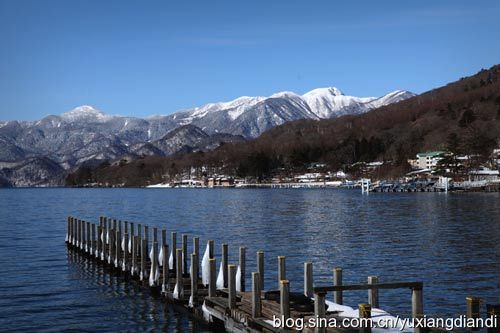 湖光山色